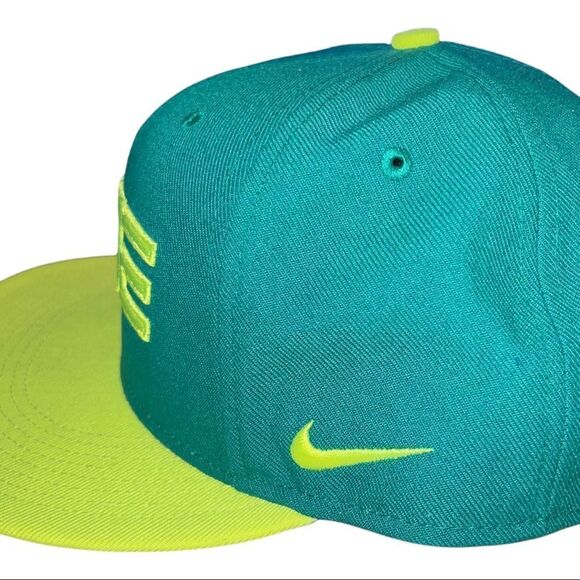 Nwot Nike elite green and lemon yellow cap! - Picture 7 of 10
